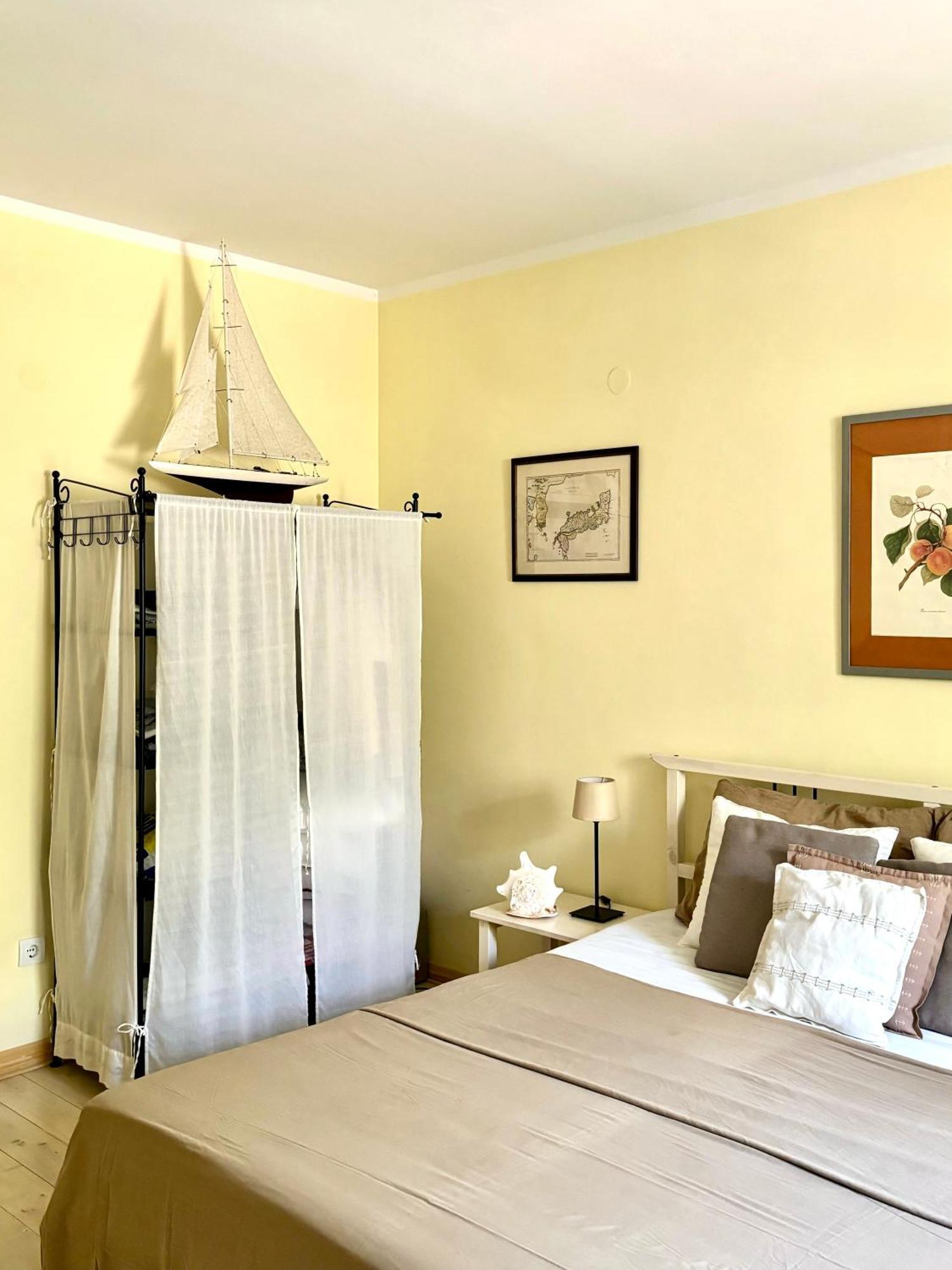 Apartment Tri Kiparisa Teodo Esterno foto